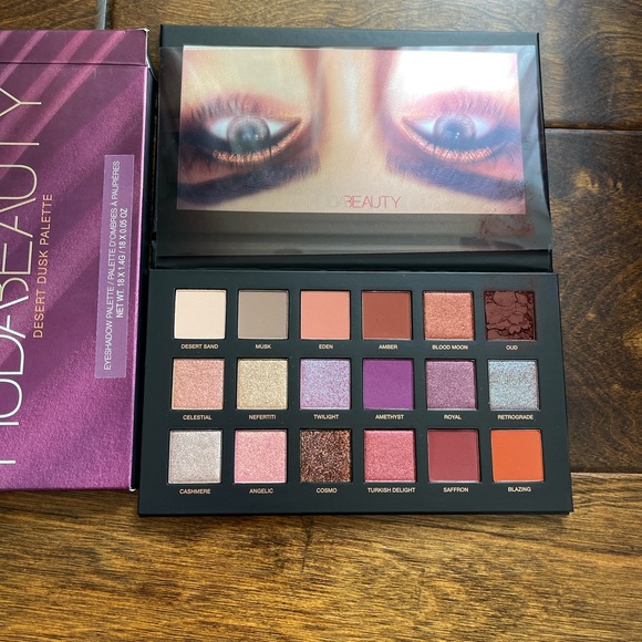 NIB Huda Beauty Bundle Desert Dusk & Rose Gold Remastered Palettes Glowish Lips - Picture 5 of 5